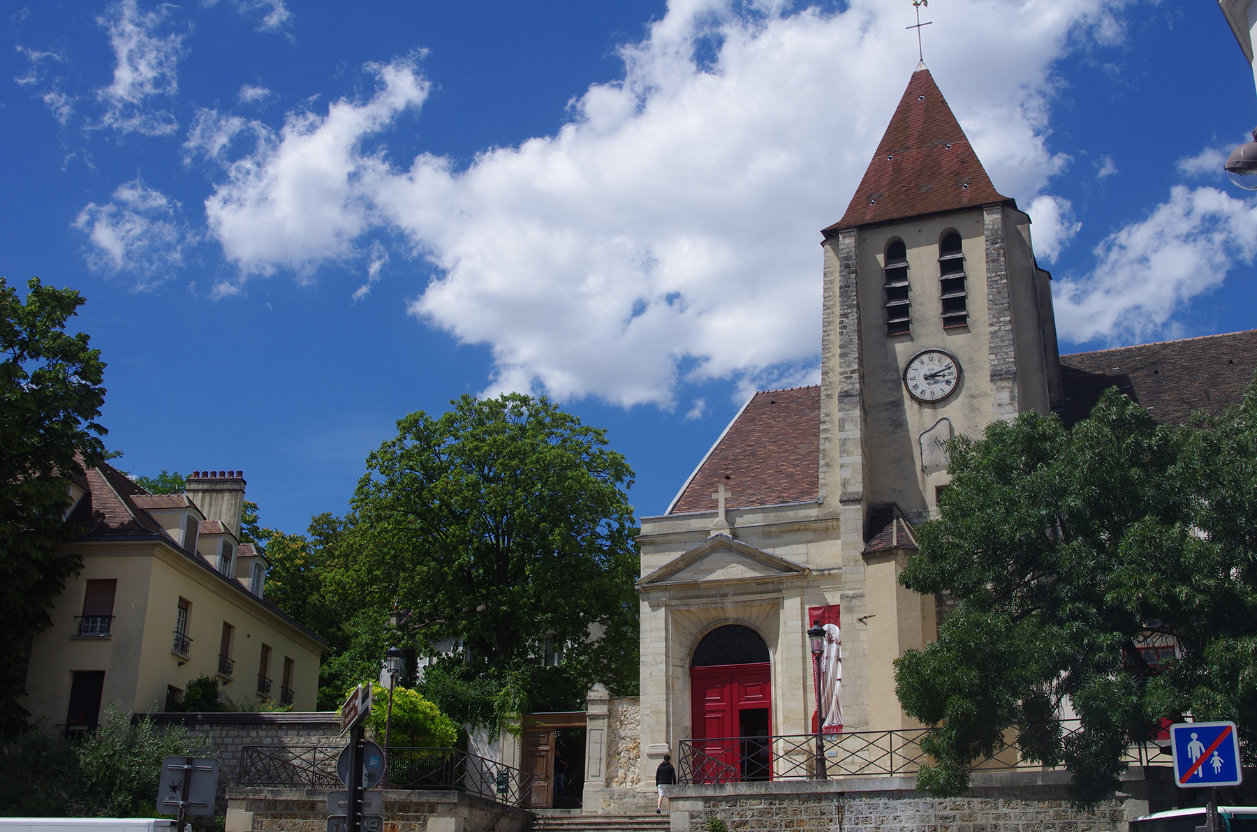 Salive, food tours à Paris – Village Charonne – L'église Saint-Germain de Charonne